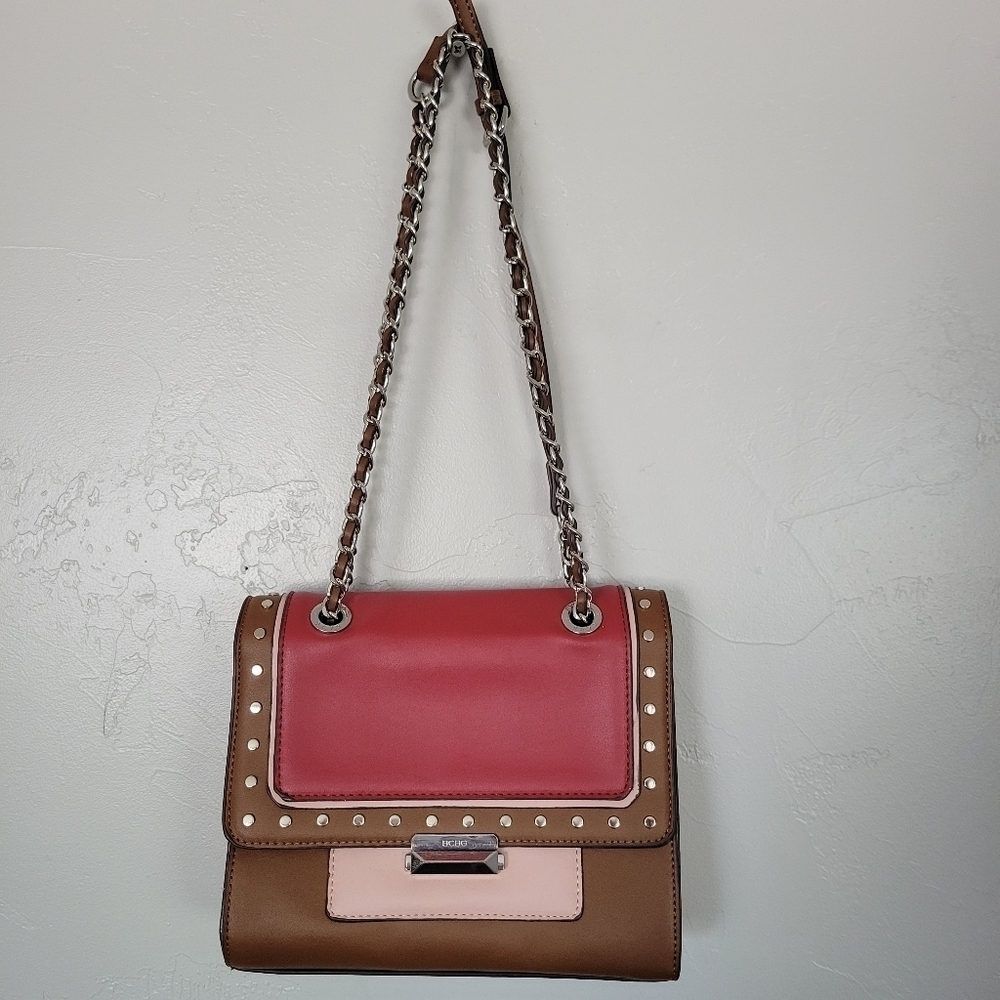 BCBG Sienna Shoulder Bag Chain Strap Colorblock Tan Red Pink Silver